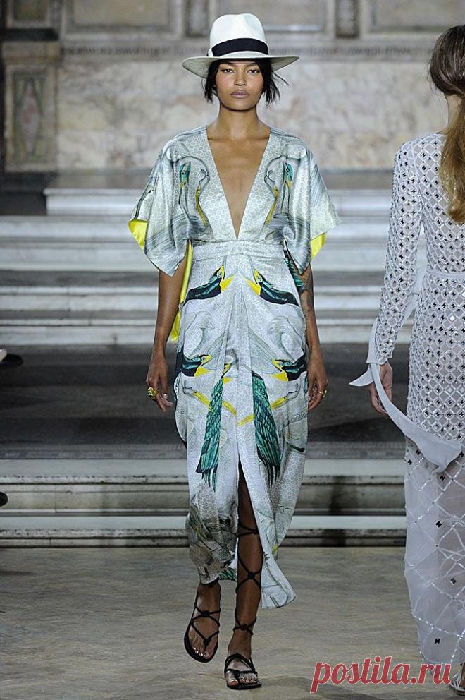 Роскошное бохо от Temperley London: 38 нежных и ярких нарядов сезона весна-лето 2016