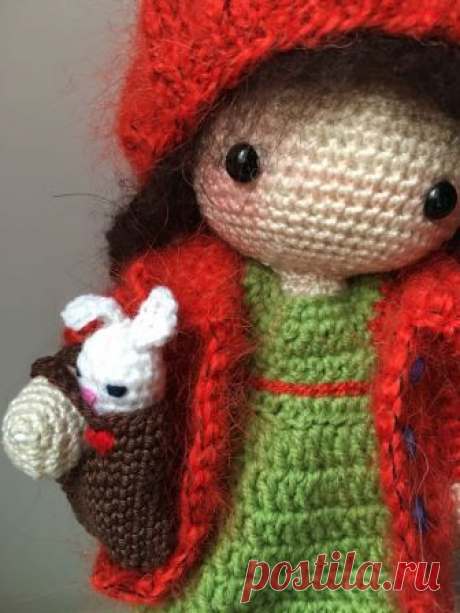 Куколка Ко дню мастера вязаной игрушки