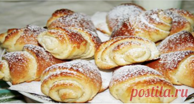 Вкуснейшие булочки, приготовленные на основе дрожжевого теста — сладкие, нежные и очень мягкие