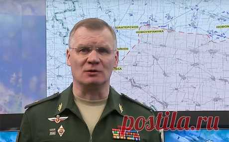 Минобороны сообщило об ударе по объектам ВСУ в Лисичанске и Краматорске. Российские военные уничтожили склады горюче-смазочных материалов, которые контролировались Украиной. Также был нанесен удар по военным складам в городе Дружковка, селах Надеждинка и Новоалександровка и другим