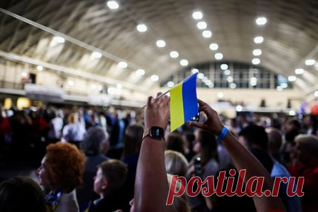 Названы последствия для Франции в случае вхождения Украины в Евросоюз. Последствия для Франции в случае вхождения Украины в Евросоюз (ЕС) назвала в эфире телеканала LCI вице-президент французской правой партии «Отвоевание» Марион Марешаль. По ее мнению, это сильно подорвет французскую сельскохозяйственную отрасль. Кроме того, она напомнила, что французские фермеры протестуют три недели.