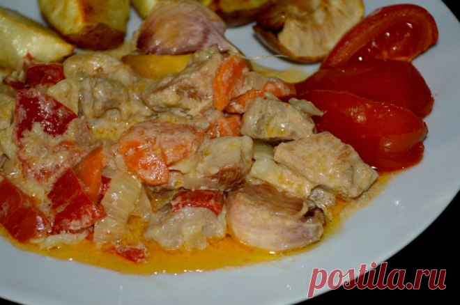 Мясо по-женевски Танцы от плиты и до компа!!!

Смешение (микс) мотивов простого, но нежного мясного ужина во французской части Швейцарии .Честно. Очень просто, нежно-нежно и неимоверно вкусно. Вариантов приготовления …
