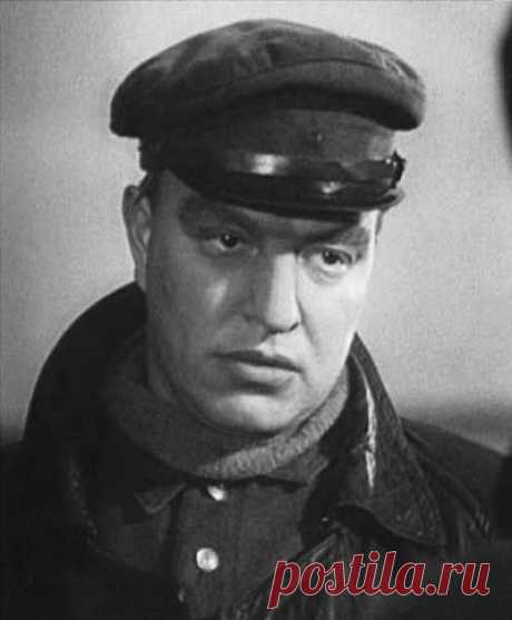 Владимир Белокуров
- 8 июля, 1904
 • 28 января 1973