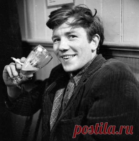 Альберт Финни, 9 мая, 1936
• 7 февраля 2019