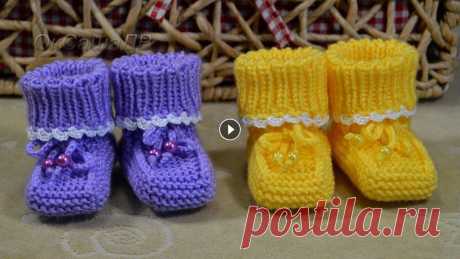 Пинетки спицами (от 0 до 1года). Простая модель.  Knitting Baby booties Вяжем спицами простую (базовую) модель пинеток. Универсальные пинетки для ребёнка от 0 до 1 года. Пинетки вяжутся очень легко и с работой справятся да...