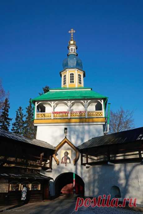 Петровская башня #ПсковоПечерскийМонастырь #Печоры #ПечерскийМонастырь #ПсковскаяОбласть #Псков