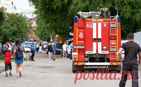 В Воронеже введут режим ЧС районного масштаба. В Воронеже введут режим чрезвычайной ситуации районного масштаба.