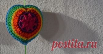 Tutorial „Early Valentine“ Hearts - Anleitung Herzen „Früher Valentin“             De ar friends ,      I had not come round to writing the pattern of the hearts of the „ Early Valentine “ wreath in my last post...