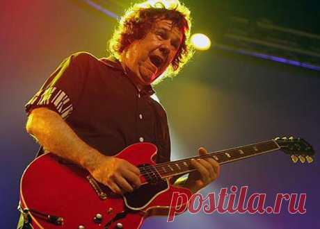 Gary Moore.