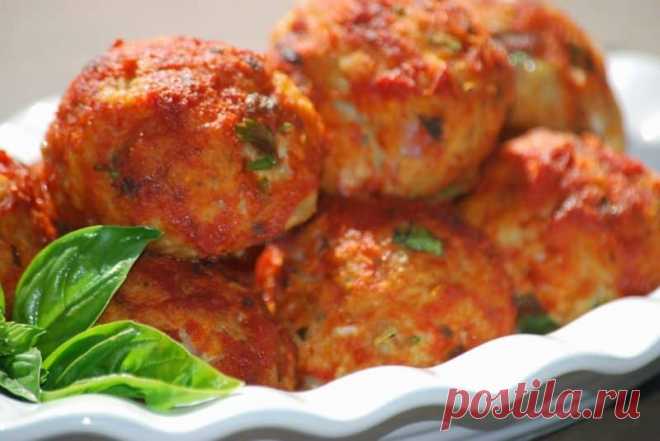 Котлеты из Лука: На Вкус, Как с Мясом. Вкусный и Простой Рецепт - Сабрина Котлеты из лука! Любите котлеты? А пробовали приготовить котлеты из лука. Предлагаем очень вкусный и простой рецепт приготовления таких котлет. Котлеты из лука: Котлетки на вкус напоминают мясные тефтели. Кто пробовал, не мог определить, из чего же они сделаны. Времени на приготовление уходит немного, а результат — замечательный. Обязательно приготовьте, Вашим родным должно понравиться. Котлеты […]