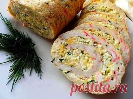 Рулет из крабовых палочек в омлете » Рецептико