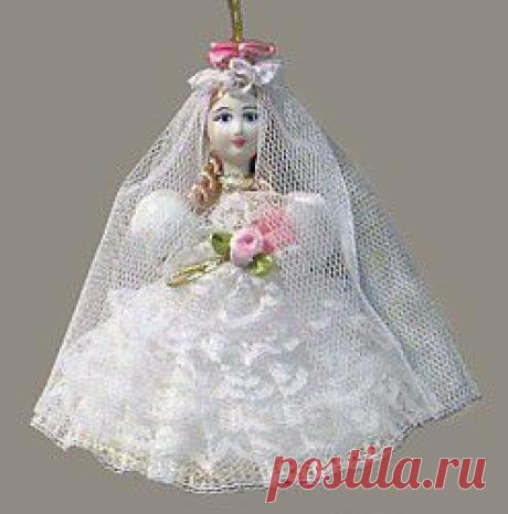 "Невеста" кукла подвесная - Сувенирные куклы, оригинальная подарочная упаковка ручной работы из Санкт-Петербурга.