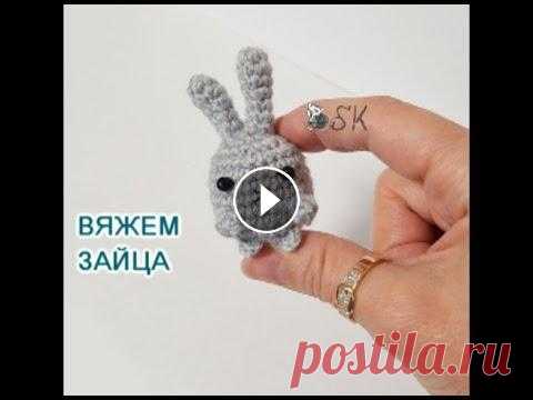 Зайчик крючком просто. Мастер-класс от Каревой Светланы В этом видео я покажу, как просто вязать зайчика ▻▻▻▻▻▻▻▻▻▻▻▻▻▻▻▻▻▻▻▻▻▻▻▻▻▻▻▻▻▻▻▻ Мастер-классы-авторские! ▻▻▻▻▻▻▻▻▻▻▻▻▻▻▻▻▻▻▻▻▻▻▻▻▻▻▻▻▻▻▻▻ Ссылка на ...