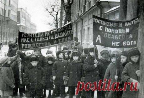 Ниже вас ждет подборка редких фотографий, сделанных в разные времена в разных странах мира. Наслаждаемся, друзья)