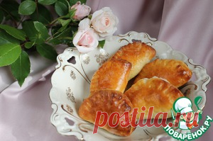 Пирожки из творожного теста - кулинарный рецепт