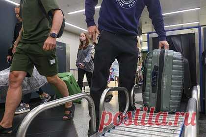 В аэропорту Москвы снова задержали десятки рейсов