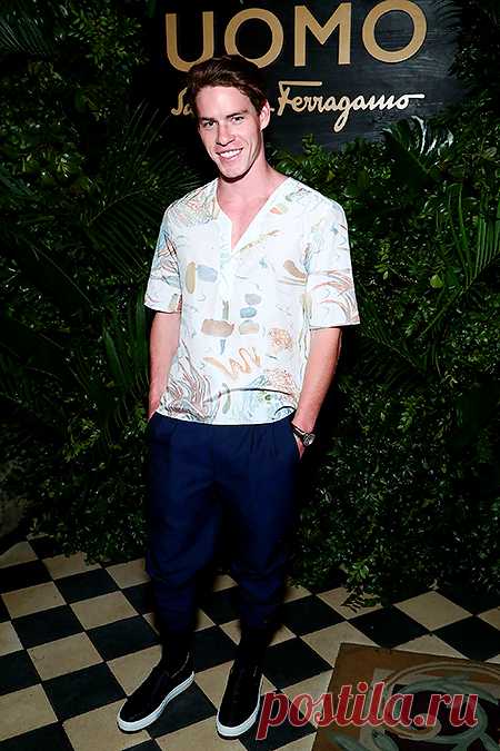 Племянник Хиллари Клинтон, дочка князя Альбера и другие представители новой золотой молодежи на вечеринке в Нью-Йорке, HELLO! Russia