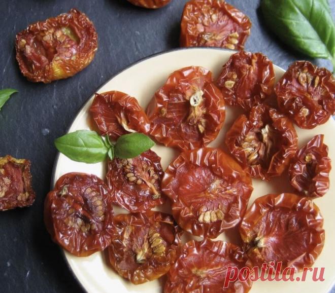 Вяленые томаты дома: простой рецепт, который заменяет дорогие магазинные | Садовый клуб. Вероника Поливкина | Дзен