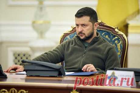 Украинские чиновники рассказали о паранойе в офисе Зеленского