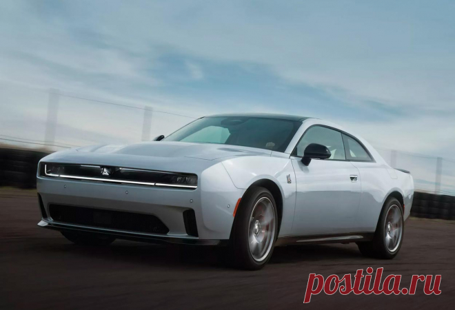 Dodge Charger Daytona EV 2024: салон, фото, видео, цена
