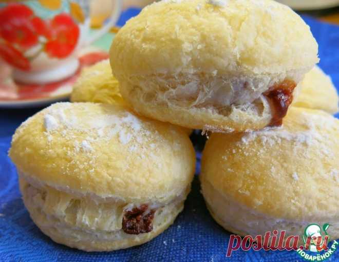 Пышки с бананом и шоколадом - кулинарный рецепт
