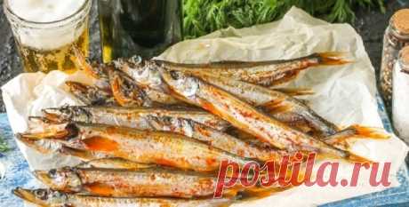 Вяленая мойва в домашних условиях: совсем просто и очень вкусно Вяленая мойва в домашних условиях – это ну очень вкусно! Я раньше думала, что вялить рыбу чрезвычайно сложно и нужно иметь какие-то профессиональные представления об этом, а на деле оказалось, что...