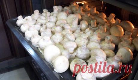Шампиньоны вкусные, запеченные в духовке целиком - Любимые рецепты Хотим познакомить вас с рецептом интересной закуски. Или полноценного блюда в пост и для тех, кто придерживается вегетарианского питания