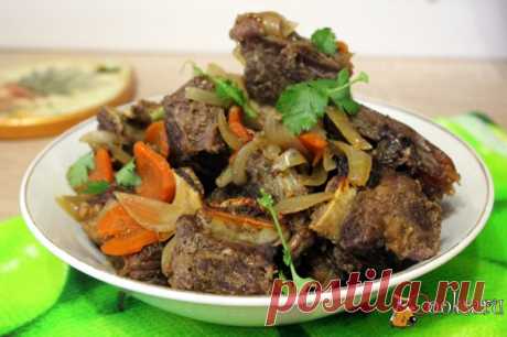 Говяжьи рёбрышки, запеченные в пакете Вчера приготовила к ужину вкусные, сочные, ароматные говяжьи рёбрышки, запеченные в пакете. Это очень простое в приготовлении блюдо будет прекрасным вариантом для ужина в выходной день.