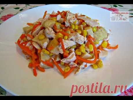 Салат с курицей и овощами