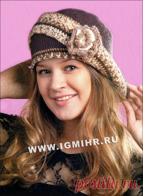 Шляпка с отворотом и цветком для романтической леди. Крючок