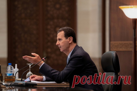 Сирия назвала беспрецедентной политику Запада по дискриминации России. Президент Сирии Башар Асад заявил, что политика Запада по дискриминации России беспрецедентна в мировой истории. По его словам, это ограничивает принципы международного права. «Запад доказал, что международное право ничего не стоит, и перечеркнул все принципы мировых соглашений, превратив мир в дикий лес», — заявил он.