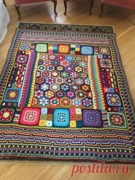 ВЯЗАННЫЕ КОВРЫ.