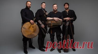 За хребтом Урала: группа «Лёдъ» — о российском фолке, этно-опере «Князь Владимир» и искусственном интеллекте. В их музыке — скандинавские мифы и энтические мотивы Урала, видео на их песни принесли победы на международных конкурсах, а продюсер Игорь Матвиенко лично пригласил их принять участие в своей этно-опере «Князь Владимир». Российская группа «Лёдъ» из Кирово-Чепецка уже не первый год собирает полные столичные клубы. Почему в стране произошёл подъём фолк-музыки, как главный хит группы…