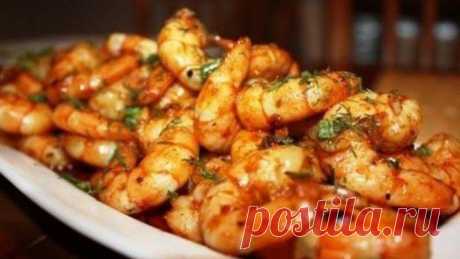 Креветки печеные, залитые лимонно-чесночным соусом » Вкусно и полезно