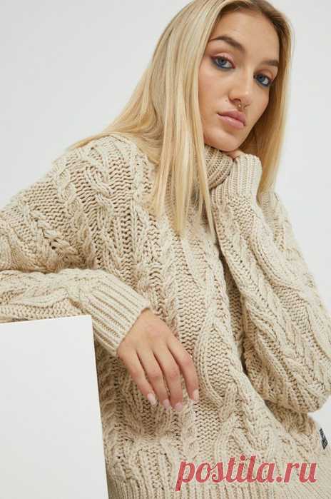 Свитер бренда Superdry 