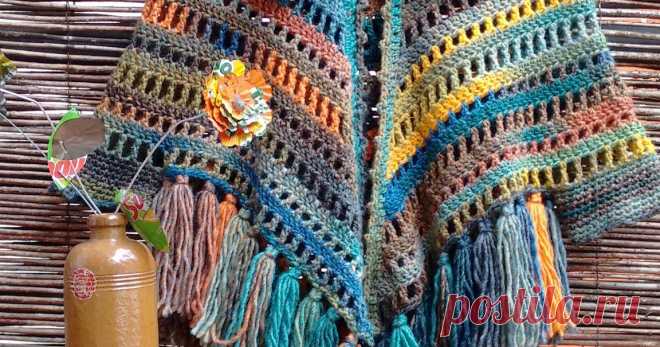 Xaile Acasacado com Gola Acessórios feitas à mão.
Artesanato.
Crochet.
