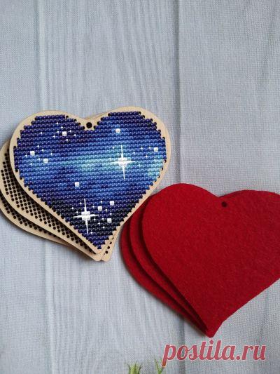 схема для вышивки крестом Космосердечко