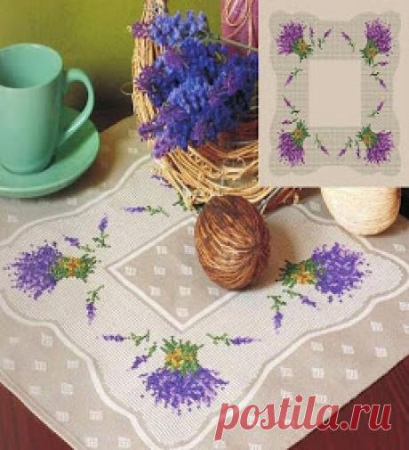 Вышивка и схемы, вышивка Крестом бесплатные: Три салфетки, вышитые крестиком