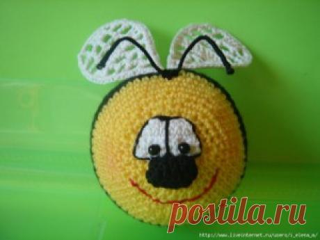 Вязаная игрушка. Пчелка-смайлик . Мастер-класс. | razpetelka.ru