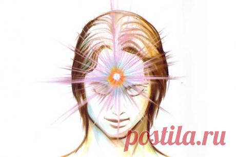 Медитация на третий глаз. Третий глаз, или внутренний глаз, представляет собой энергетический центр, расположенный в центре лба, известный в биологических терминах как шишковидная железа. Когда он активирован, люди полагают, что он обладает способностью видеть и ощущать объекты и энергии. Медитация на третьем глазе, известная как тратака, является одним из лучших способов активировать чакру (аджна чакру) или энергетическую точку и открывает вам возможности большего чувства и понимания.