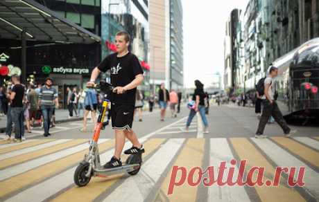 Верховный суд разъяснил, когда лихачество самокатчиков уголовно наказуемо. Суд также пояснил, что к средствам индивидуальной мобильности отнесены электросамокаты, электроскейтборды, гироскутеры, сигвеи, моноколеса и иные аналогичные средства