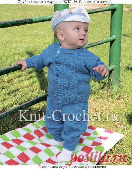 Костюм для малыша (до года) на спицах. - Малышам на спицах - Вязание спицами - Каталог статей - Вязание спицами и крючком