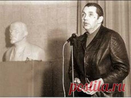 Сегодня 20 июня в 1932 году родился(ась) Роберт Рождественский