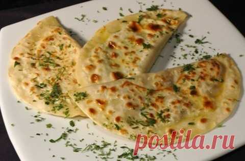 Чебуречки с сыром