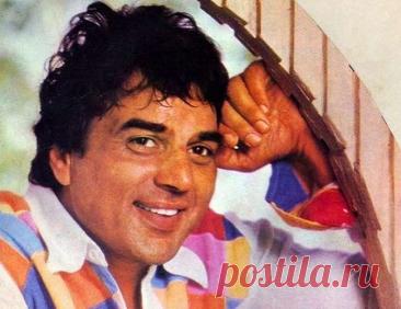 Умер индийский киноактер Дхармендра