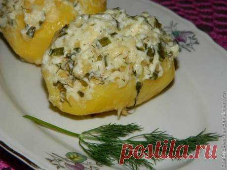 Запеченный фаршированный картофель