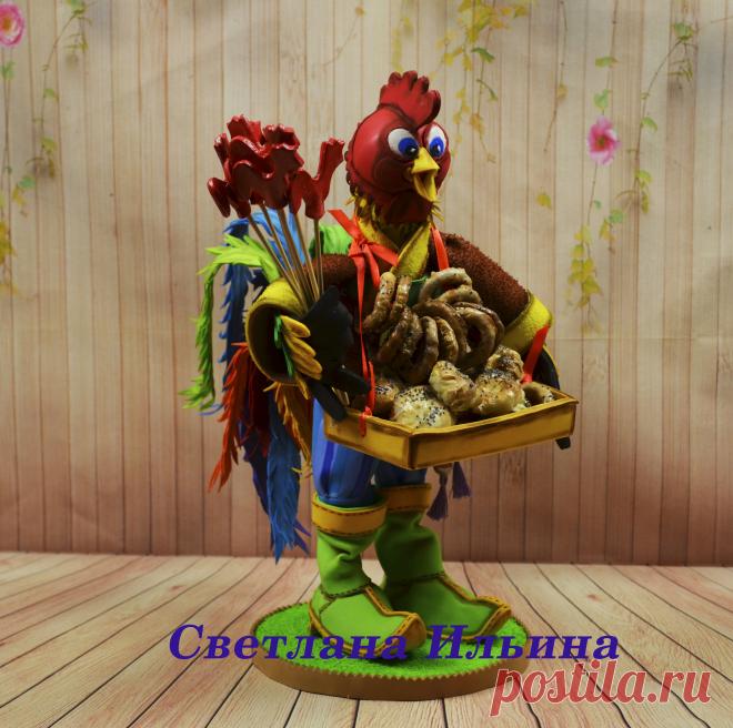 Игрушка "Петух-коробейник"
Видео мастер-класс. Игрушка высотой 40 см, не боится влаги, не бьется. 

Можно приобрести и готовую игрушку. Для приобретения пишите -
 cdtnekz43@mail.ru