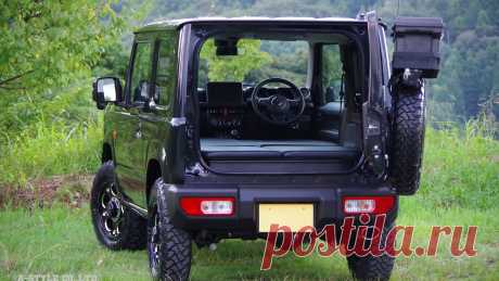 Японцы разработали кровати для Джимни Новый Suzuki Jimny еще не появился в салонах, а под него уже разработаны кровати, позволяющие переночевать в машине двум взрослым. 

 Состоящая из 4 секций разборная кровать устанавливается на разложе…