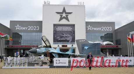 В рамках форума «Армия-2023» презентовали новую снайперскую винтовку «Астарта». Сотрудники холдинга «Высокоточные комплексы» продемонстрировали на форуме «Армия-2023» новую снайперскую винтовку калибра 12,7 мм «Астарта». Читать далее