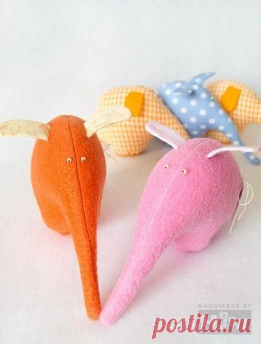 Забавные слоники